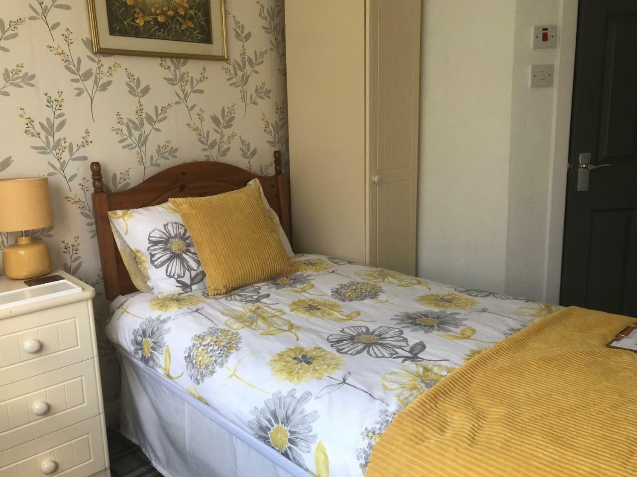 クリアンラリッチ Glenardran House Bed & Breakfast エクステリア 写真