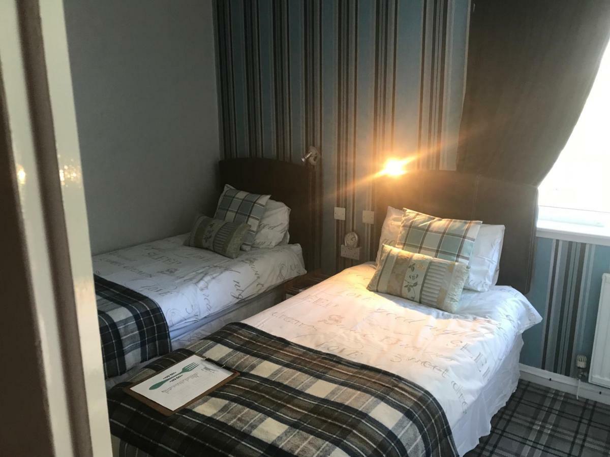 クリアンラリッチ Glenardran House Bed & Breakfast エクステリア 写真
