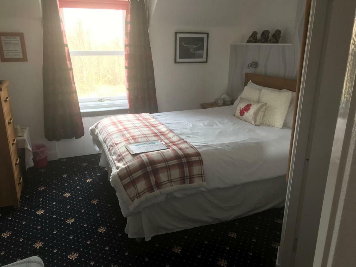 クリアンラリッチ Glenardran House Bed & Breakfast エクステリア 写真