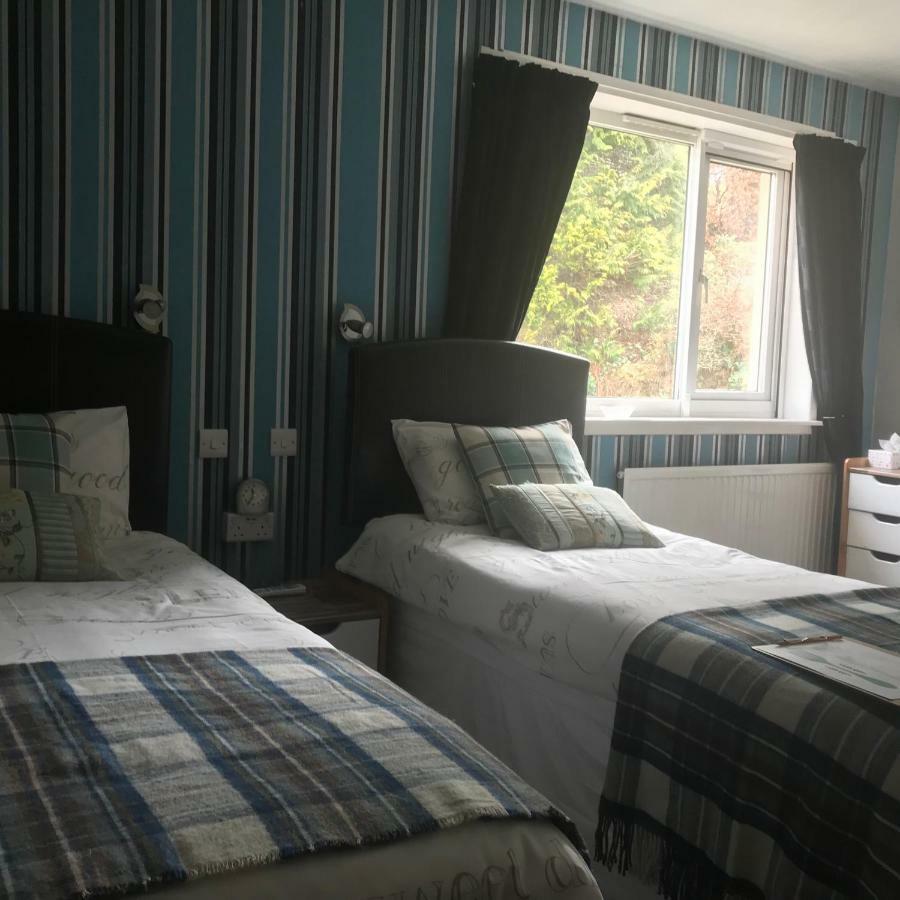 クリアンラリッチ Glenardran House Bed & Breakfast エクステリア 写真